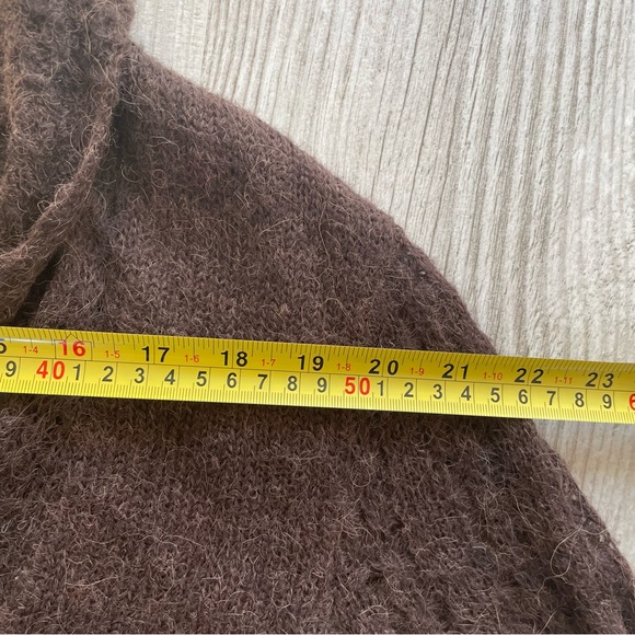 Alpaca Women's wrap lightweight Cardigan - Picture 6 of 8